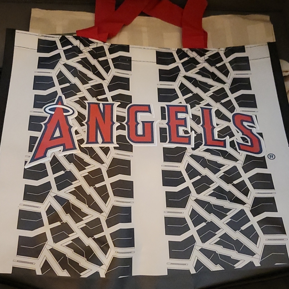 New Angels tote bag